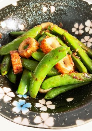 スナップえんどうとちくわのバター醤油炒め-レシピのメイン写真