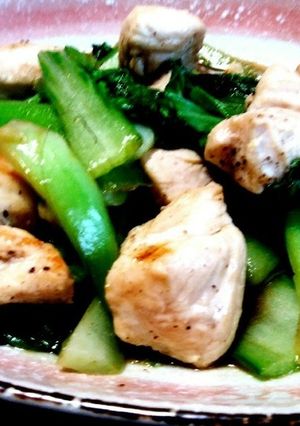 鶏肉とチンゲン菜のオイスターソース炒め♪-レシピのメイン写真