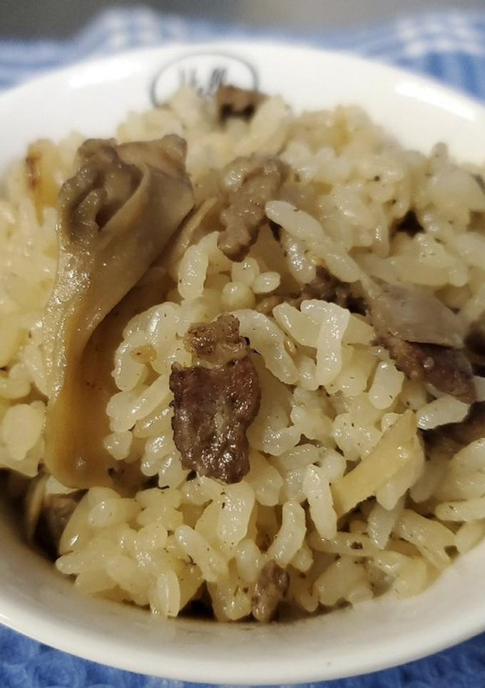 もっと簡単！牛肉と舞茸の炊き込みご飯-レシピのメイン写真