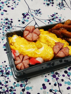簡単!お弁当の隙間にカニかまくるりん-レシピのメイン写真