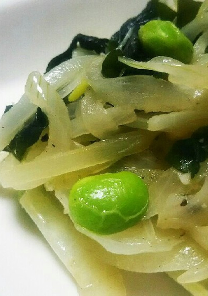 新玉ねぎと枝豆のガリマヨ炒め-レシピのメイン写真