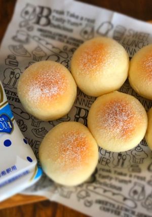 sunnyのカルピスdeふわふわ丸パン-レシピのメイン写真