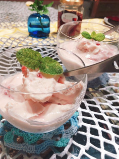 イチゴのフローズンヨーグルト♡-レシピのメイン写真
