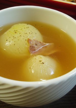 まるごと玉ねぎのスープ（和風）-レシピのメイン写真