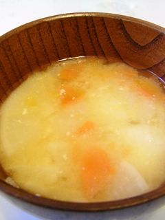 さっぱり美味 トマトとかぶの味噌汁-レシピのメイン写真