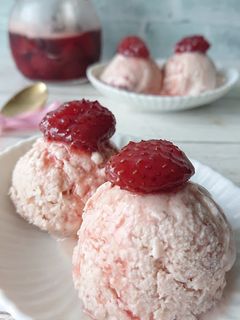シャリ!手作りいちごアイス-レシピのメイン写真