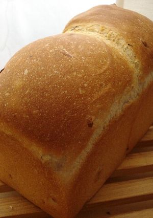 レーズン食パン-レシピのメイン写真