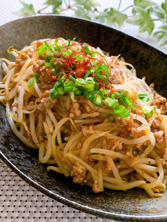 市販の素で簡単・節約!麻婆もやし-レシピのメイン写真