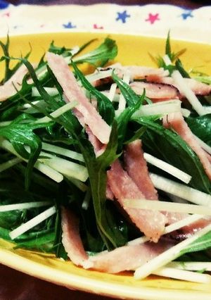 水菜とパストラミのサラダ-レシピのメイン写真