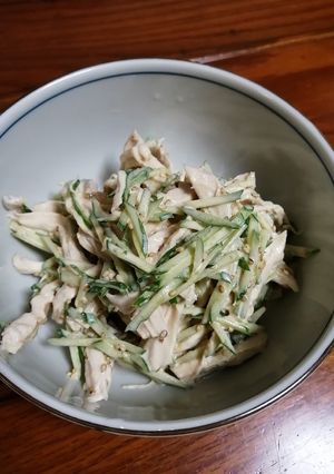簡単すぎ！茹で鶏のお醤油マヨサラダ♡-レシピのメイン写真