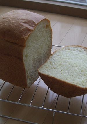 梅ジュースの後の梅で梅食パン！-レシピのメイン写真