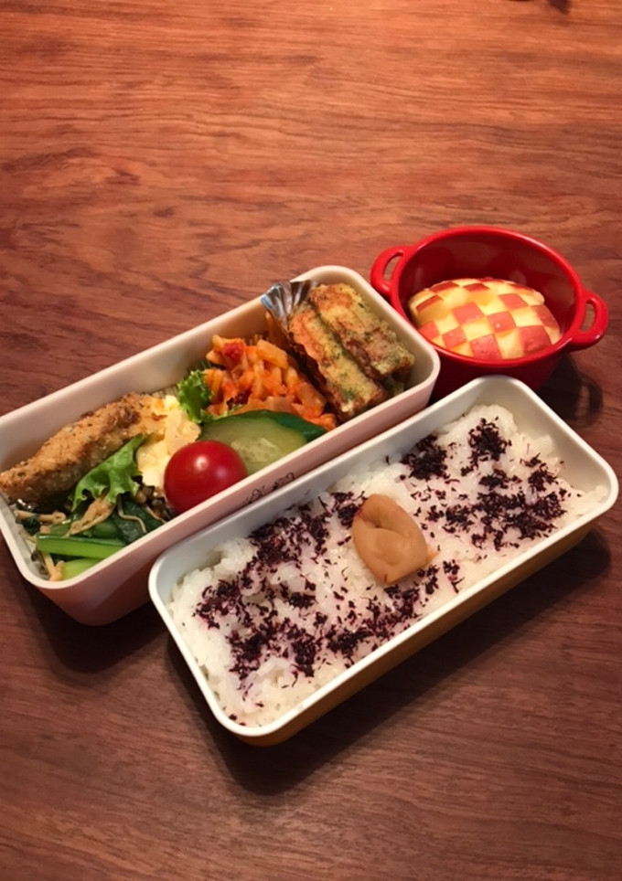 お弁当・・・67梅干しとゆかり弁当-レシピのメイン写真