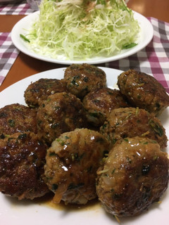 豆苗ハンバーグ-レシピのメイン写真