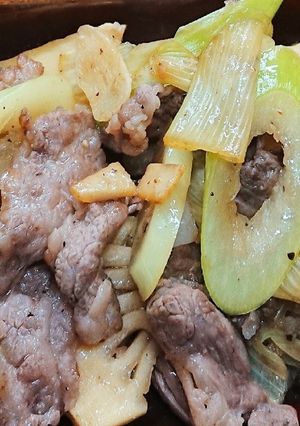牛肉・長ねぎ・筍のガーリック醤油炒め-レシピのメイン写真