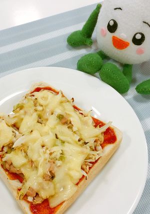 キャベツのレモンマリネで簡単ピザトースト-レシピのメイン写真