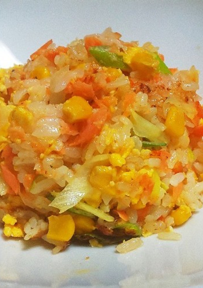 鮭とコーンの炒飯-レシピのメイン写真