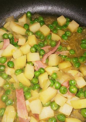 グリンピースとジャガイモのカレー風味煮-レシピのメイン写真