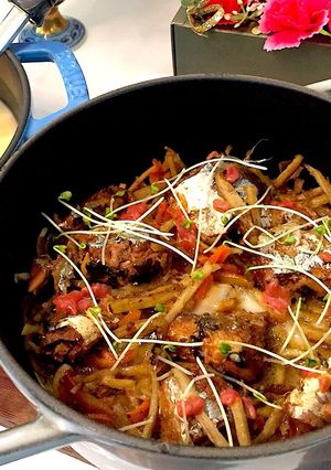 超簡単！缶詰のさんまで柳川梅風味鍋-レシピのメイン写真