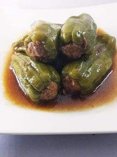 丸ごとピーマンの肉詰め煮-レシピのメイン写真