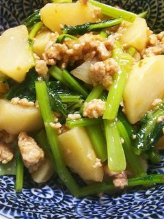 かぶと鶏挽肉のそぼろ煮-レシピのメイン写真