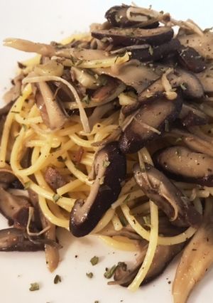 ミックスキノコとアンチョビのパスタ-レシピのメイン写真