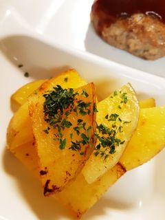 まるでフライドポテト!新じゃがバター焼き-レシピのメイン写真