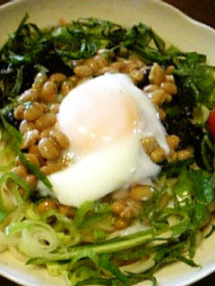 納豆好きなアタイの温玉納豆冷やしうどん☆-レシピのメイン写真