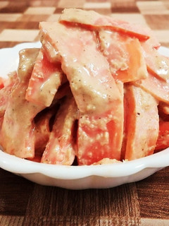 お弁当に☆人参の胡麻味噌和え-レシピのメイン写真