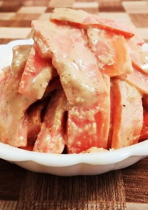 お弁当に☆人参の胡麻味噌和え-レシピのメイン写真