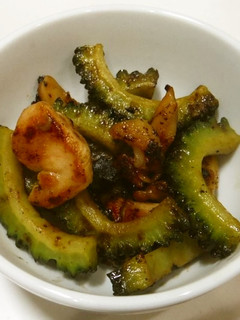ゴーヤと鶏もも肉の炒め物(おつまみ)-レシピのメイン写真