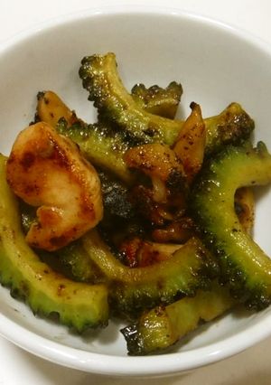 ゴーヤと鶏もも肉の炒め物(おつまみ)-レシピのメイン写真