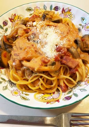 フライパン1つでトマトクリームパスタ♪-レシピのメイン写真