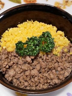 そぼろ丼-レシピのメイン写真
