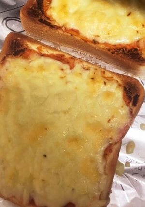 魚焼きグリルで　簡単ピザトースト-レシピのメイン写真