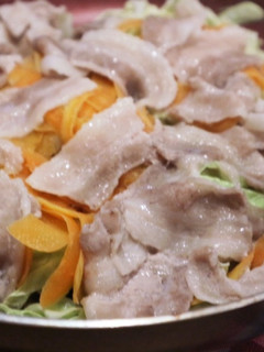 フライパン☆豚バラキャベツ蒸し-レシピのメイン写真