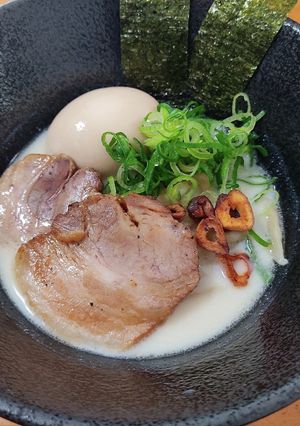 豚骨不使用！最初からつくる豚骨風ラーメン-レシピのメイン写真