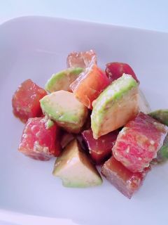漬けまぐろとアボカドの和え物-レシピのメイン写真