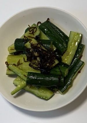 たたき胡瓜の塩昆布和え-レシピのメイン写真