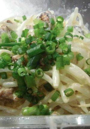 焼鳥缶ともやしのレンジ蒸し-レシピのメイン写真