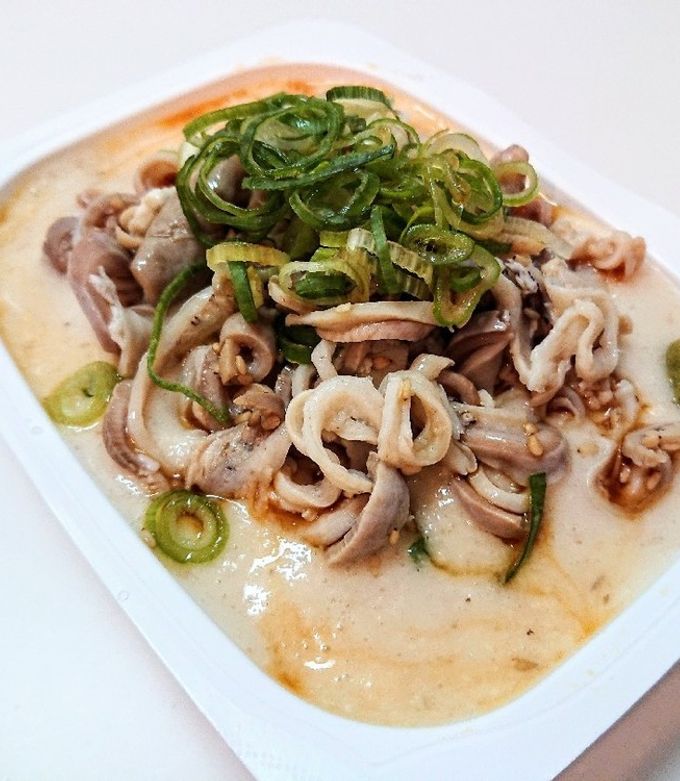 パックご飯で作る「とろろ豚ガツご飯」-レシピのメイン写真