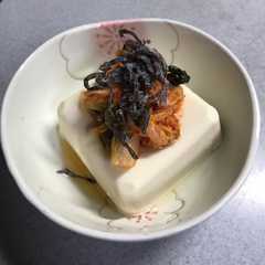 รูปของ キムチ豆腐