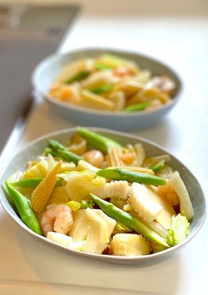具沢山　野菜とシーフードのシャンタン炒め-レシピのメイン写真