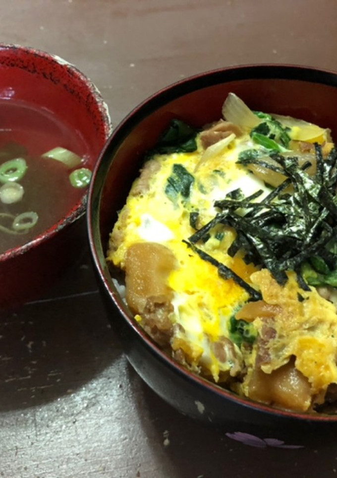 自粛三兄弟と食べる簡単すき焼き風丼-レシピのメイン写真