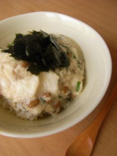 包丁も火も使わない♪栄養満点とろろ丼-レシピのメイン写真