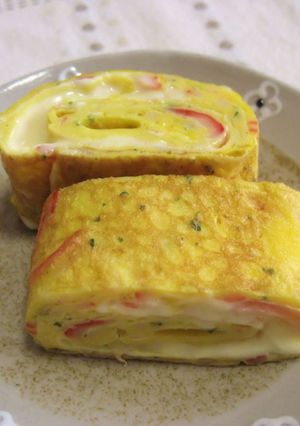 お弁当・朝食に♡チーズとカニカマの卵焼き-レシピのメイン写真