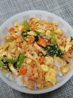 さけそぼろ丼-レシピのメイン写真