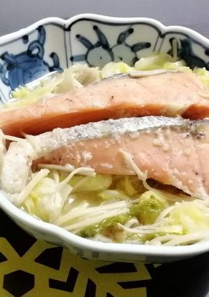 【パパ料理】鮭とキャベツのスープ仕立て-レシピのメイン写真
