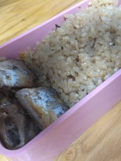 さんまの水煮缶で簡単に炊き込みご飯♪-レシピのメイン写真