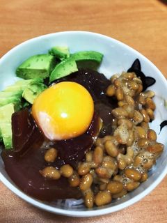 簡単!まぐろユッケ納豆丼-レシピのメイン写真