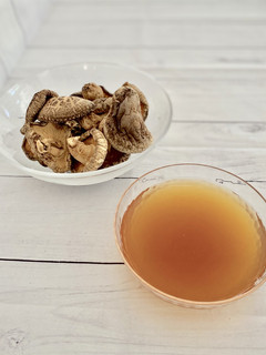 旨みたっぷり♪黄金の干し椎茸スープベース-レシピのメイン写真